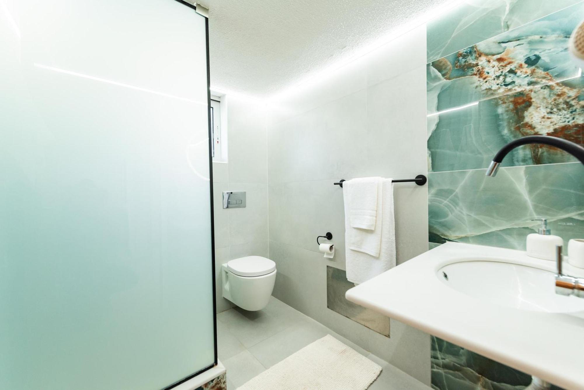 Villa Perla 라도스 외부 사진