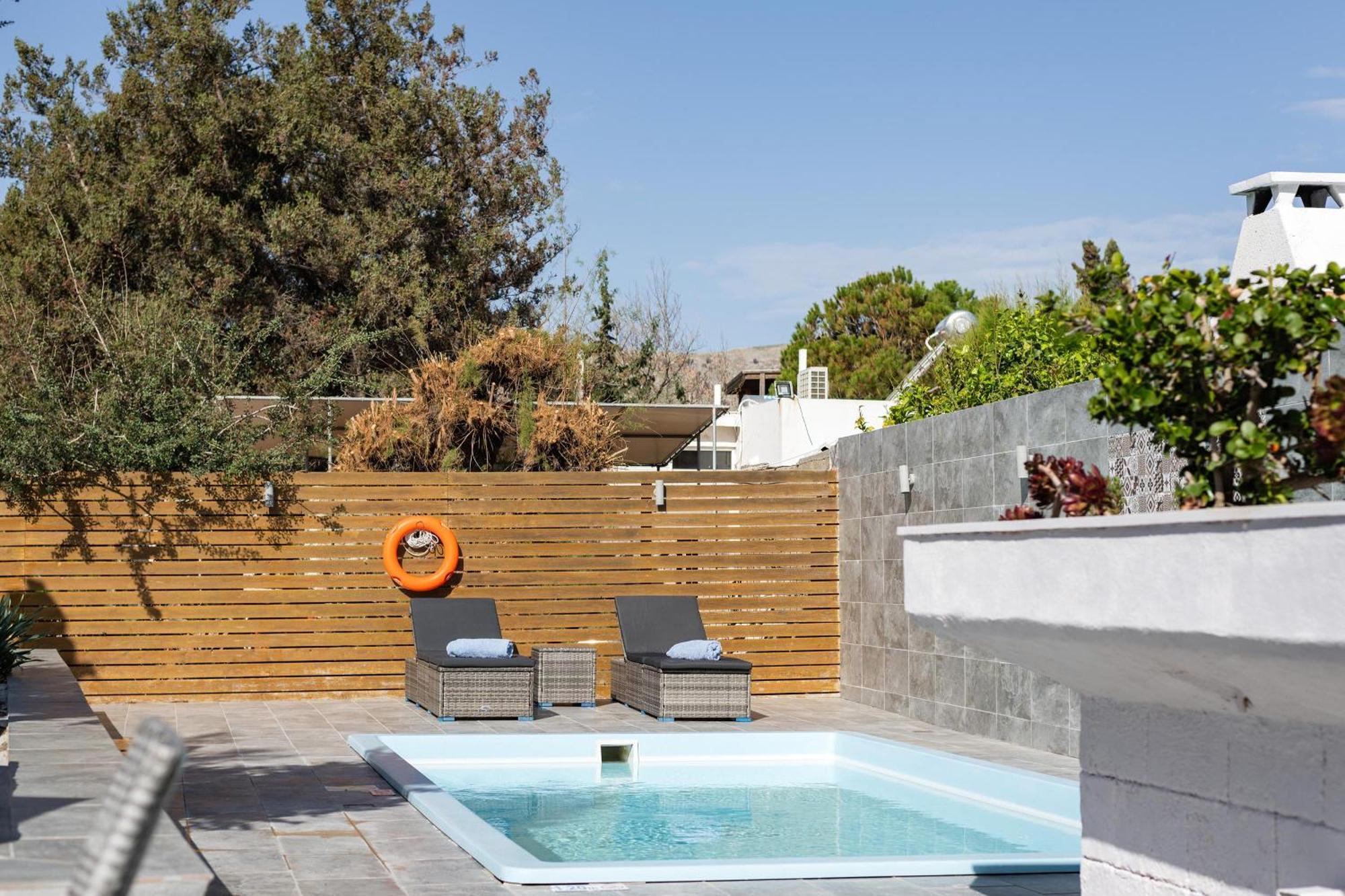 Villa Perla 라도스 외부 사진