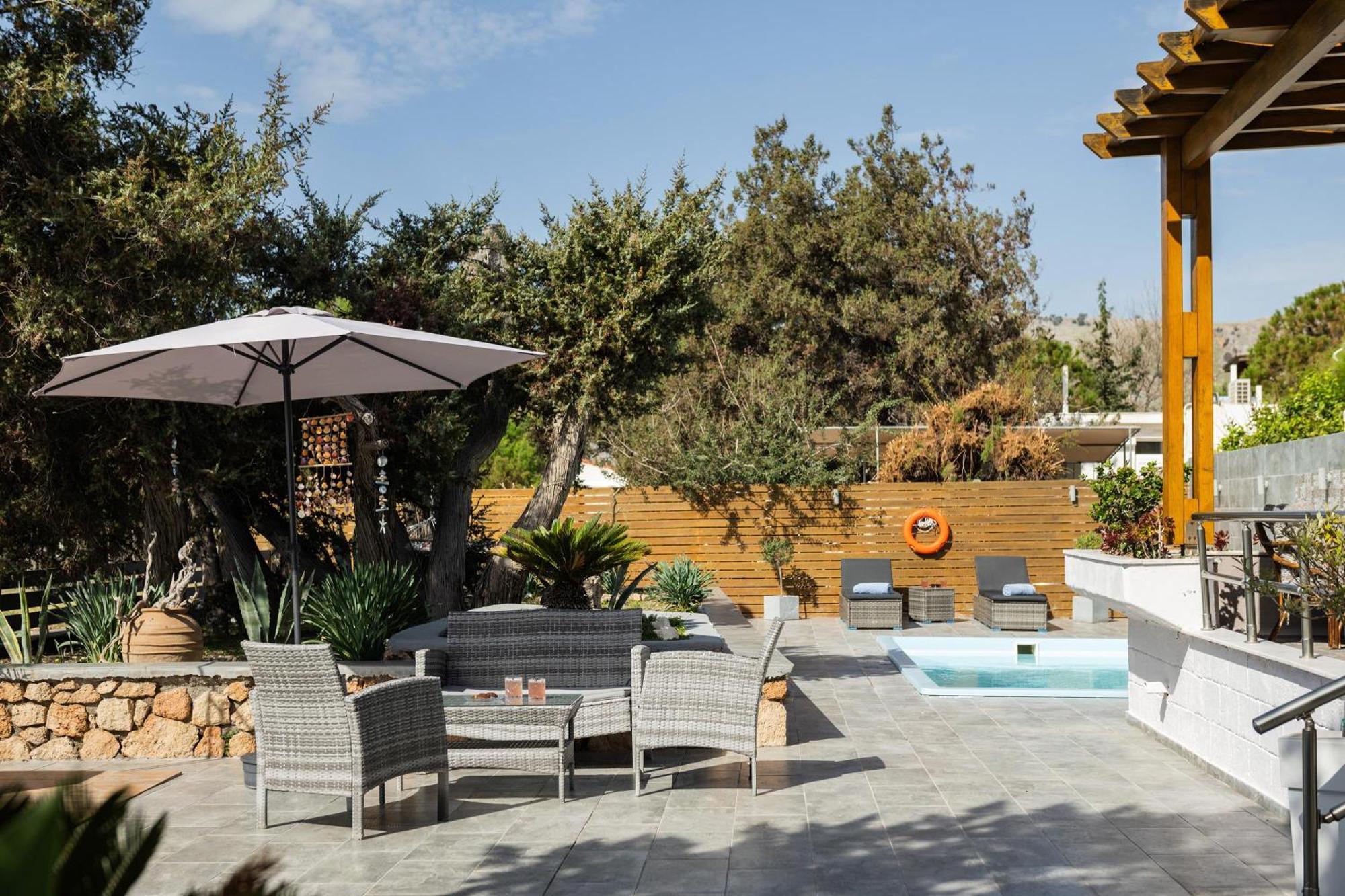 Villa Perla 라도스 외부 사진