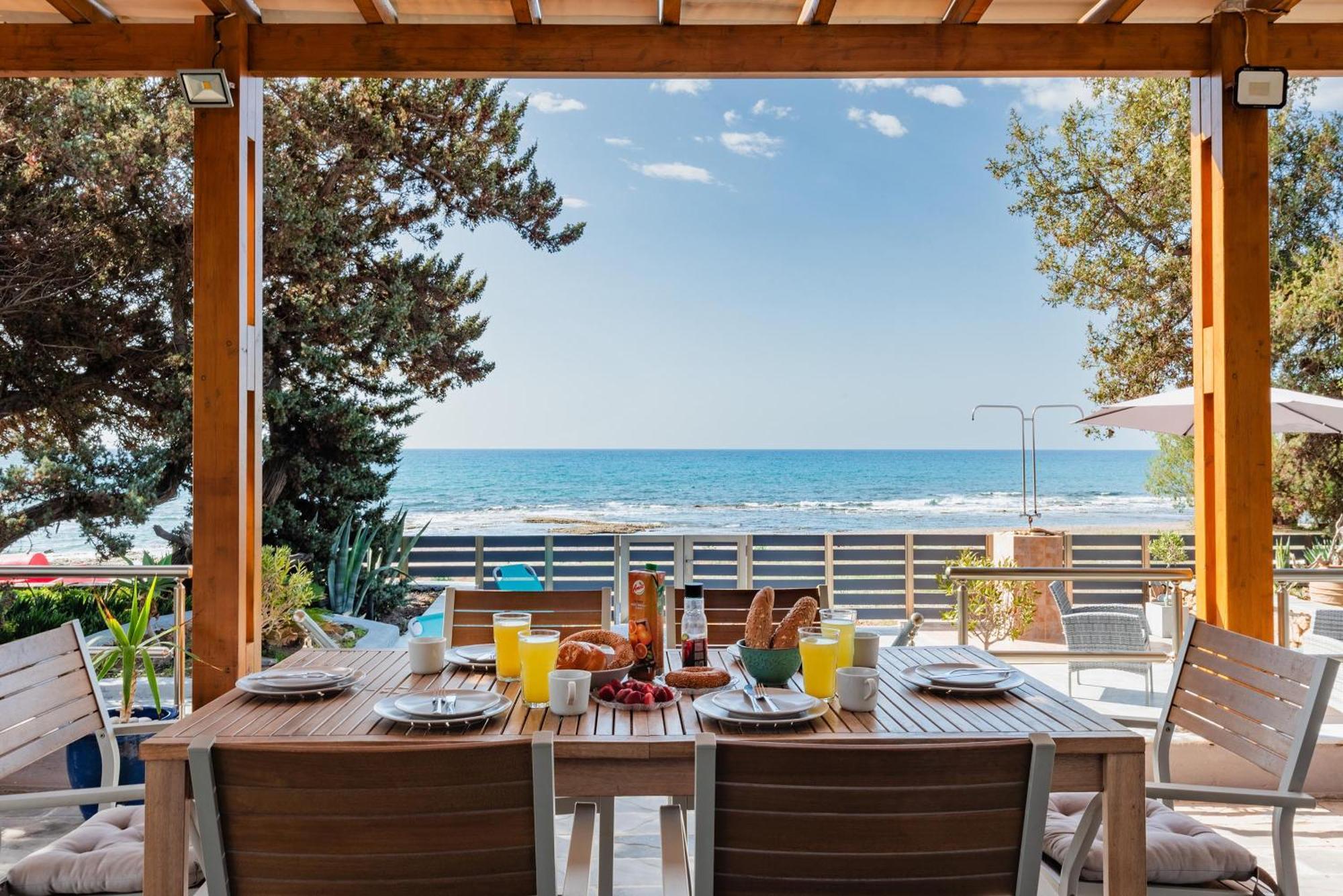 Villa Perla 라도스 외부 사진